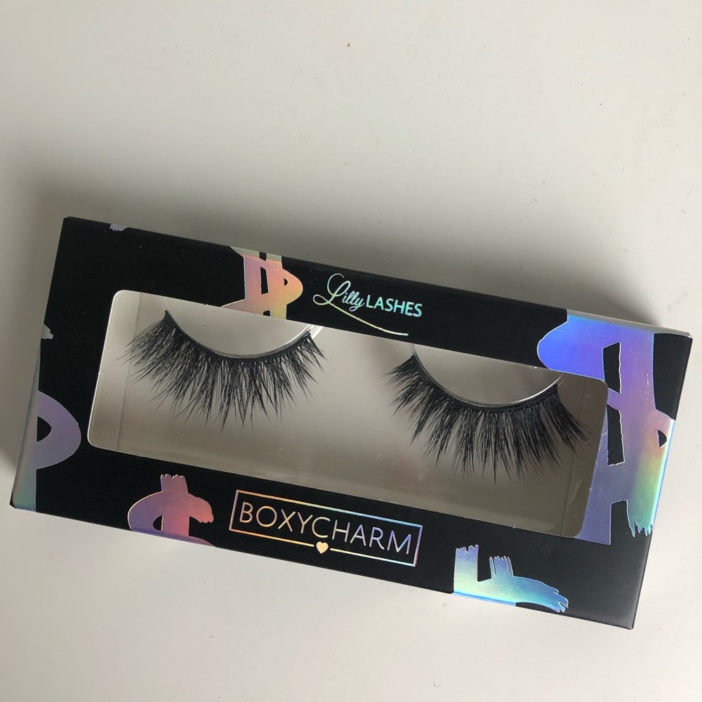 Lily Lashes